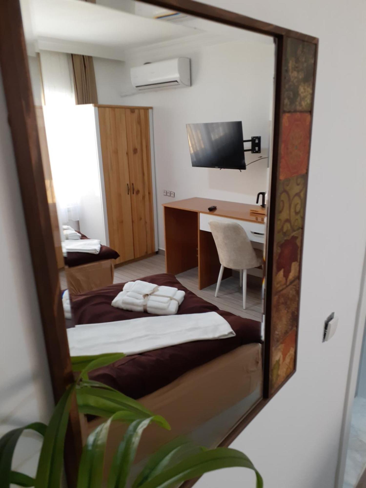 Otelia Pansiyon Ayvalı Zewnętrze zdjęcie